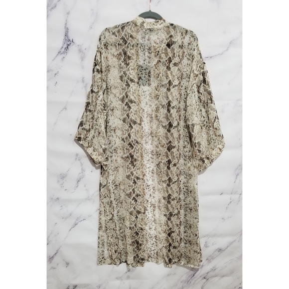 NICHOLAS Animal Print 100% Silk Kimono Duster, OS - Picture 8 of 15